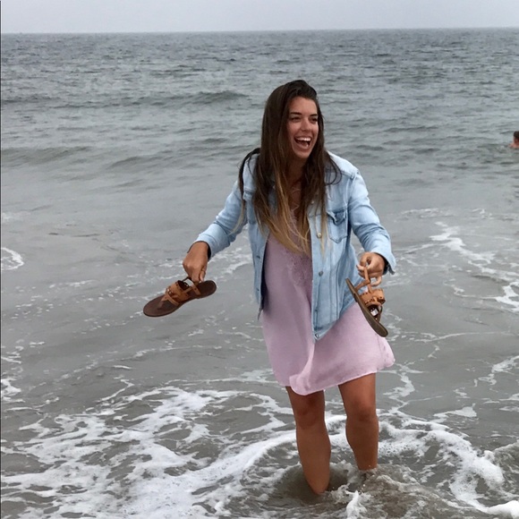 Meet your Posher, Avery - Picture 1 of 1